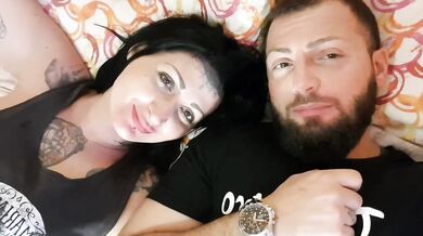 Ladymuffin in quarantine and much re for a Threesome