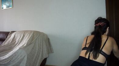 Fitness trainer fucked beauty and cum on pussy