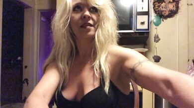 Horny milf dances, shows off, and smokes for you. Want some?