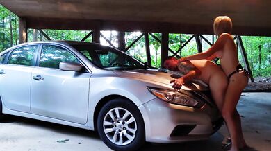 Girl STRAPON GUY Homemade Amateur Pegging- Additional Parking in Rear- Strapon Pegging on car!