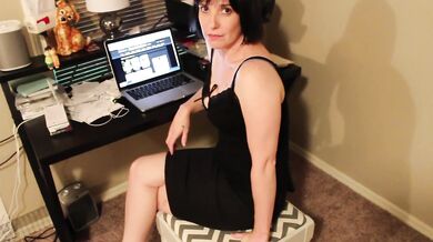 Extremely Old Amateur Boss Fucks Secretary
