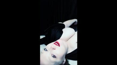 Red Lipstick Clit Vibrator - Eye Contact Loud Shaking Orgasm