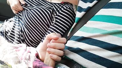 Milftastic Sloppy Blowjob in The Car