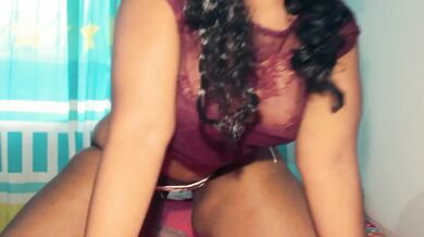 Horny ebony is waiting for you on bed