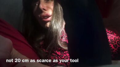 Rough muscle woman with huge dildo strapon 40 cm