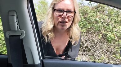 British Milf slut takes the cash for her gash