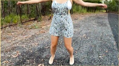 Amateur Wife Outdoor Public Side Boob - OF @wifeydoespremium