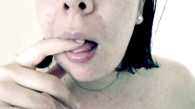 Italian ASMR brain orgasm with my tongue on your cock Insalivated fingers