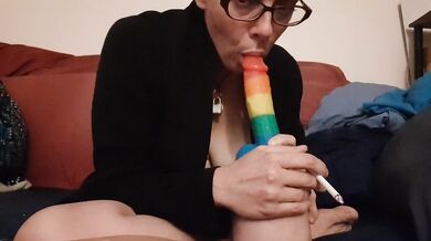 Shantastic smoking rainbow dildo fun