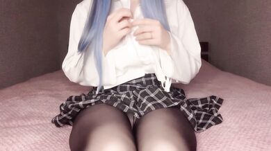 I'm so shy, but I want it so much