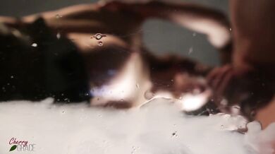 Very WET Blowjob with MASSIVE Oral Creampie (Nice Angles)