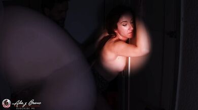 No light during confinement of the covid 19 and my boss fucks me stealthily