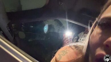 lil d fucks his Christmas present in the car pt2