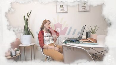 Going Home for Christmas - College Weight Gain Progression from Fit to SSBBW
