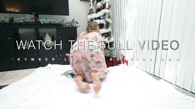 Step Mom Is Trimming Christmas Tree Junior Is Jerking Off To Her ~ Kymber Leigh - AITSF241221
