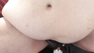 PREGNANT BBW IS MADE TO WITHSTAND MULTIPLE ORGASMS