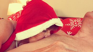 Granny Carmen Claus: The Classic Cocksucking Christmas Concubine 12 19 2024 CAMS2M