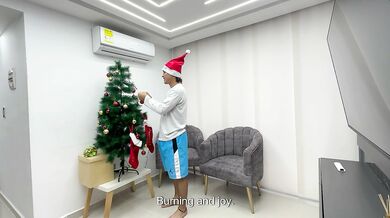 MY STEPSISTER HELPS ME WITH THE CHRISTMAS BALLS AND ENDS UP EATING MY HARD COCK.