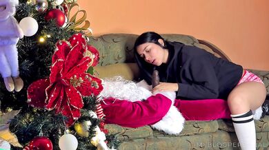 Santa gives me his huge BBC cock as a Christmas present and cums inside me