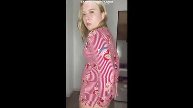 Horny 18yo Swedish Blonde Unwraps Your Orgasm Cum Only When I Say "God Jul" – Christmas Edging JOI
