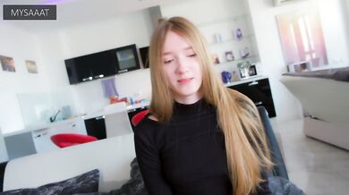 My cute stepsister paid for the apartment with her pussy