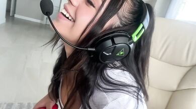 "Chat, Should I Fuck My Step Brother?" Latina Step Sister ~ Melztube ~ Household Fantasy Scott Stark