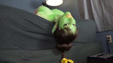 Goblin Girl Gloppy Sloppy Extreme Facefuck Throatpie
