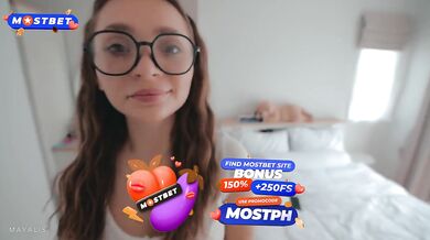 My Horny Girlfriend Doesn't Want Me To Leave For Work Without Fucking Her