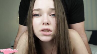 Naughty naive schoolgirl came to her first porn castings