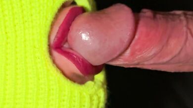 Epic pulsating dick in her mouth