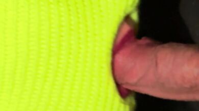 Epic pulsating dick in her mouth