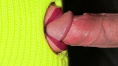 Epic pulsating dick in her mouth