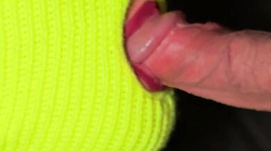 Epic pulsating dick in her mouth