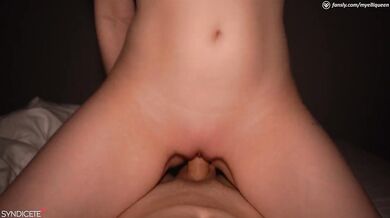Horny stepsister + stepbrother = double cumshot