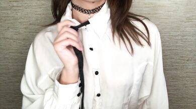 Hot brunette tease boobs