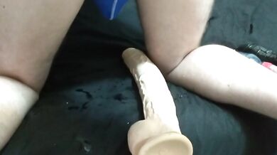 POV.Anal vegetarian. Fucked her husband with 2 hands and a huge zucchini in the ass.