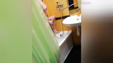 How stepsister jerked off in the shower and cum on her