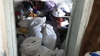 Real Russian lesbians having sex in an abandoned house, with Russian conversations
