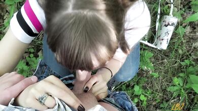 Student sucked me outdoors and swallowed cum