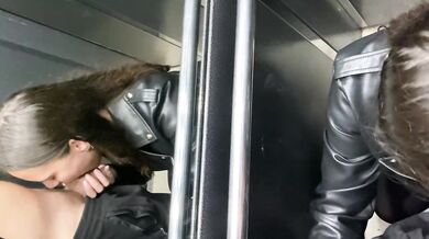 I Fucked Playful Stranger With Huge Ass In Black Leggings On The Staircase And Cum In Her Mouth