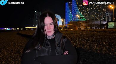 “Don't turn off the camera, film yourself fucking!” – Anna Berry, a random cutie with a pretty face and a huge ass, became a porn star.