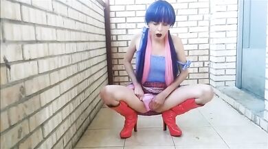 A classmate is filmed on the balcony who pleases herself.