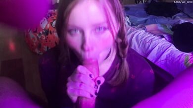 Younger stepsister sucks big cock and gets cum on face