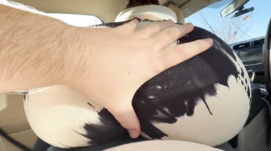 Stepsis's Tight Leggings and Big Ass Dry Humping making Me Cum