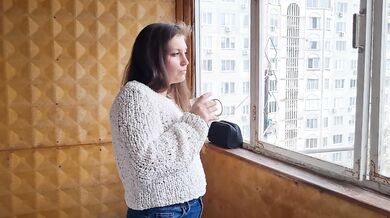 depraved girl missed the penis and decided to call for help from a passer-by