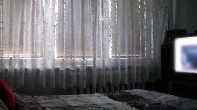 Cuckold solo date while hubby is working