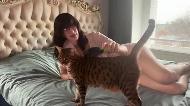 Vlog 60 // Creampie inside my sister's friend's beautiful wet ass teen pussy making it drip drip drip