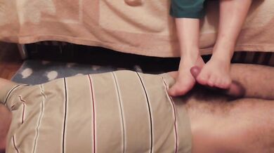 Russian nurse footjob. The patient cum on her feet