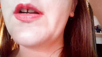 I chew you completely like a little insect I crush your bones like this sweet!