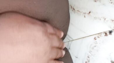 very early morning wett pussy masturbating